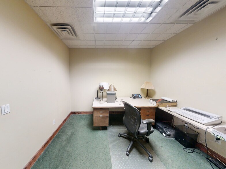 More Photos Of 818 State St, Erie Storefront Retail Office For Sale