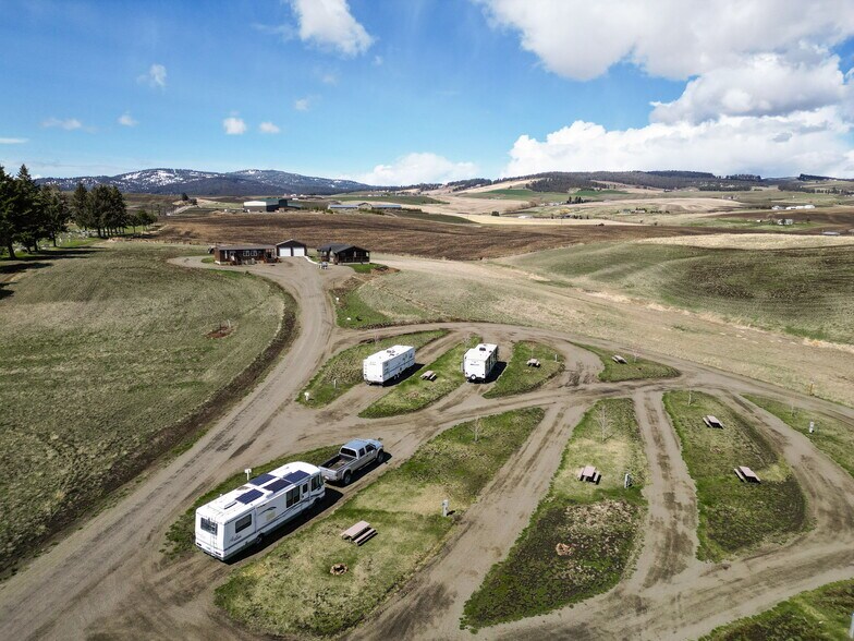 More Photos Of 110 Seubert Heights Dr, Cottonwood Trailer Camper Park For Sale