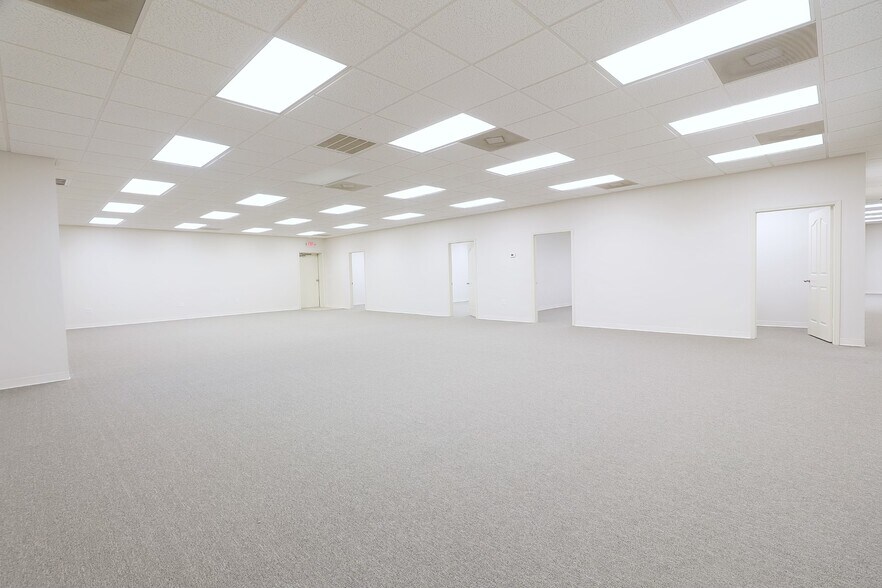 More Photos Of 5296 Highway 1 S, Jonesboro Office For Sale