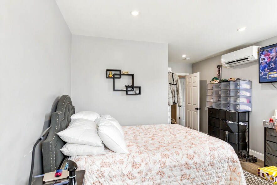 More Photos Of 142 Meridian St, Boston Multifamily For Sale