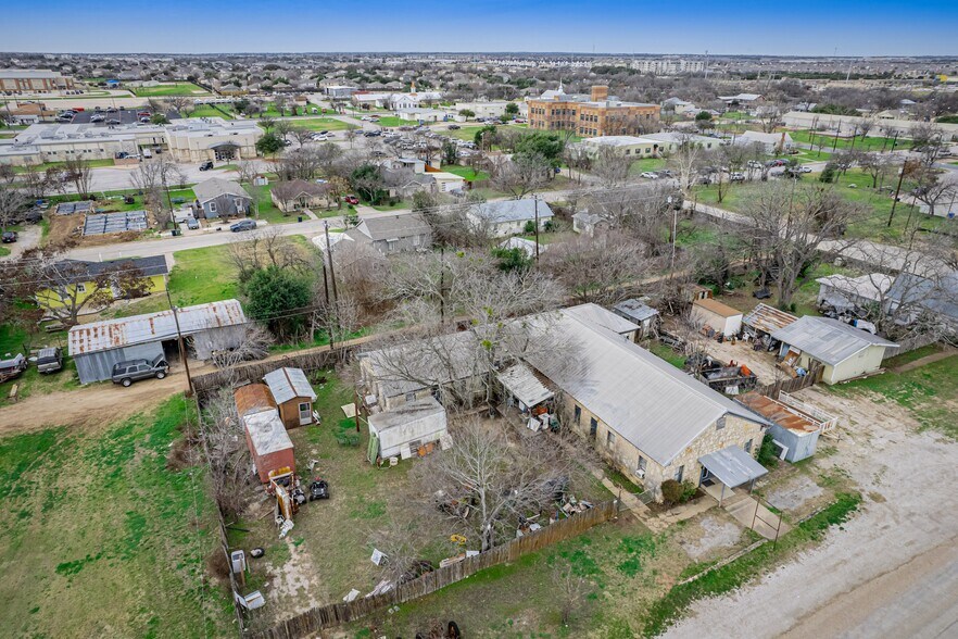 More Photos Of 201 S Highway 183, Leander Flex For Sale