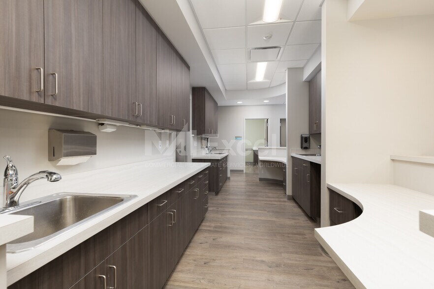 More Photos Of 497 W 14600 S, Bluffdale Medical For Sale