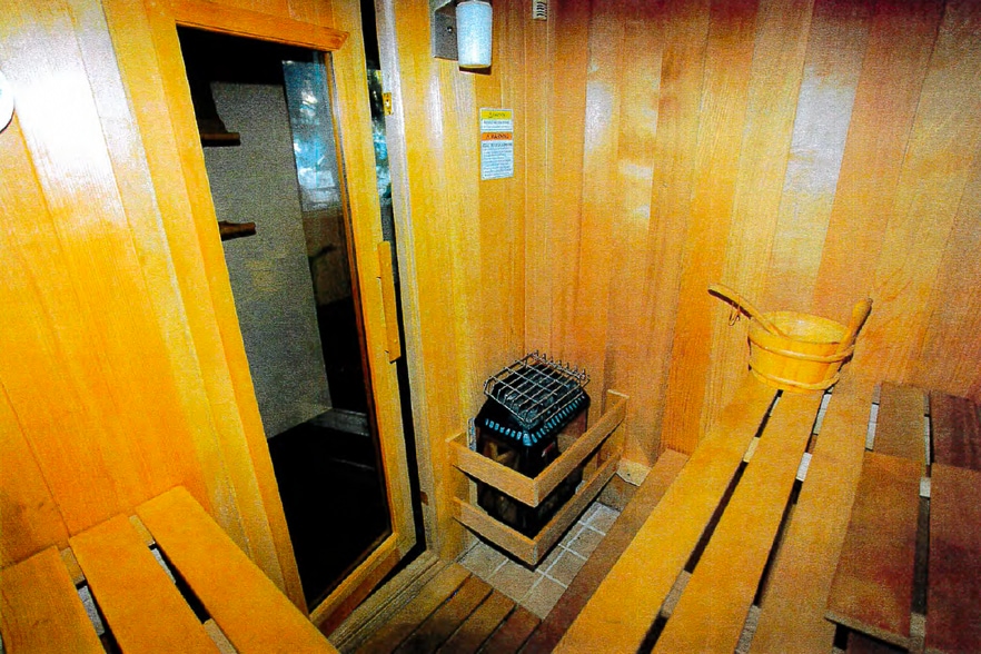 More Photos Of 4-1516 Kuhio Hwy, Kapaa Hotel For Sale