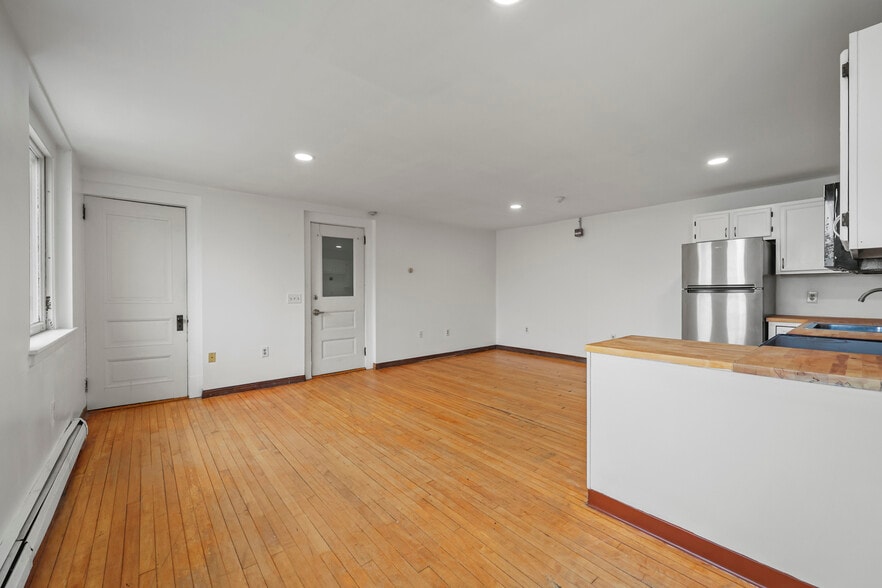 More Photos Of 55 Crystal St, Lenox Dale Apartments For Sale