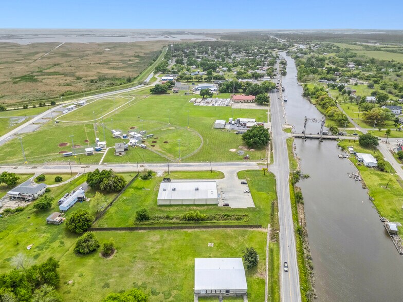 More Photos Of 1051 Highway 55, Montegut Freestanding For Sale