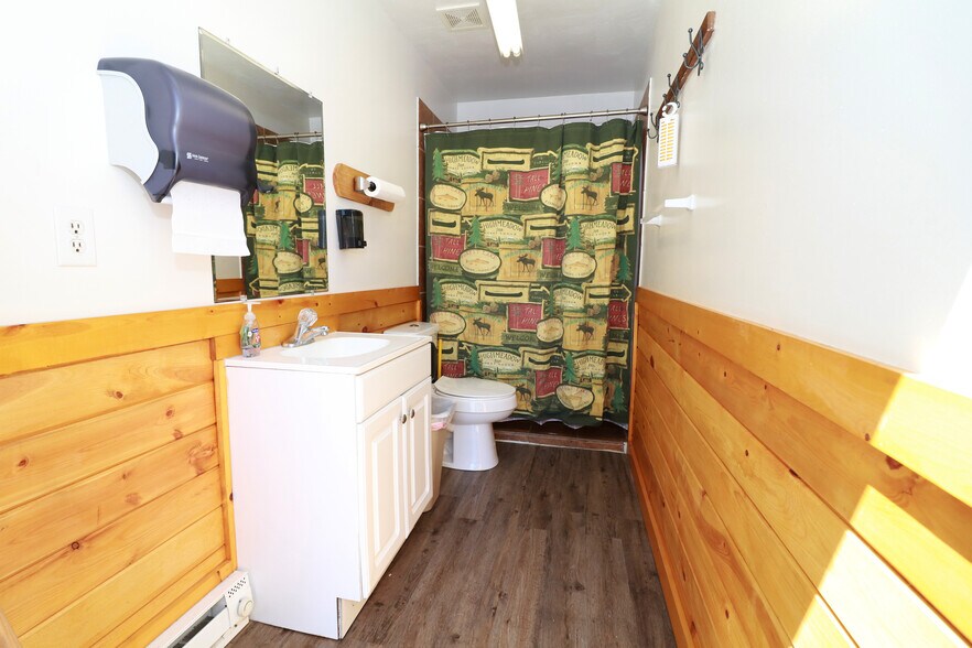 More Photos Of 1997 Rock Hill Rd, Weedville Hotel For Sale