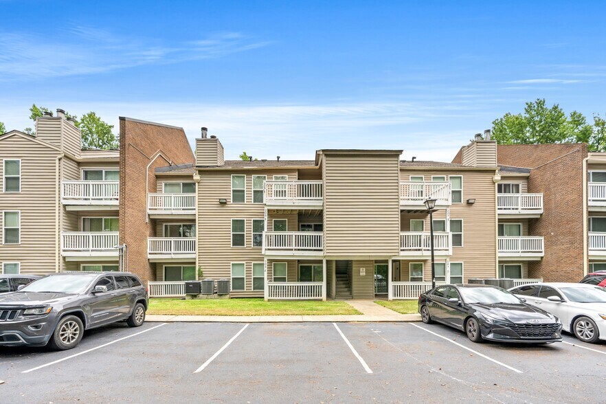 More Photos Of 3406 Fernandina Rd, Columbia Apartments For Sale