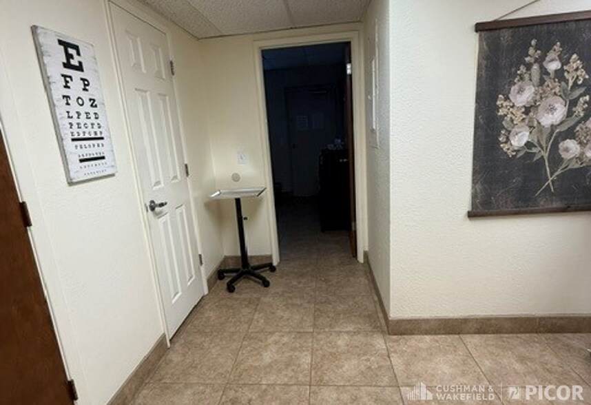 More Photos Of 6560 E Carondelet Dr, Tucson Medical For Lease