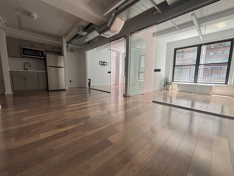 More Photos Of 120 E 56th St, New York Office For Lease