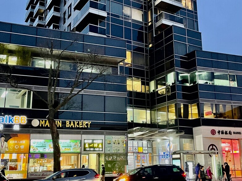 More Photos Of 42-35 Main St, Flushing Apartments For Sale