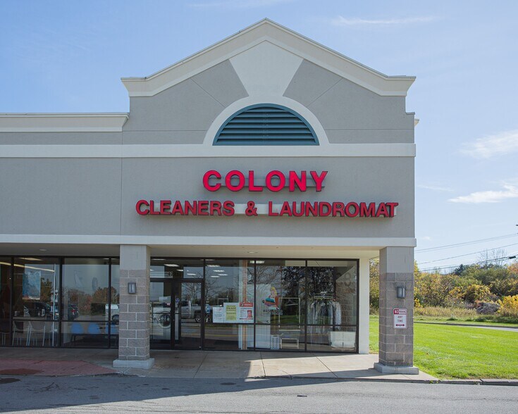 More Photos Of 4276 Lakeville Rd, Geneseo Unknown For Lease