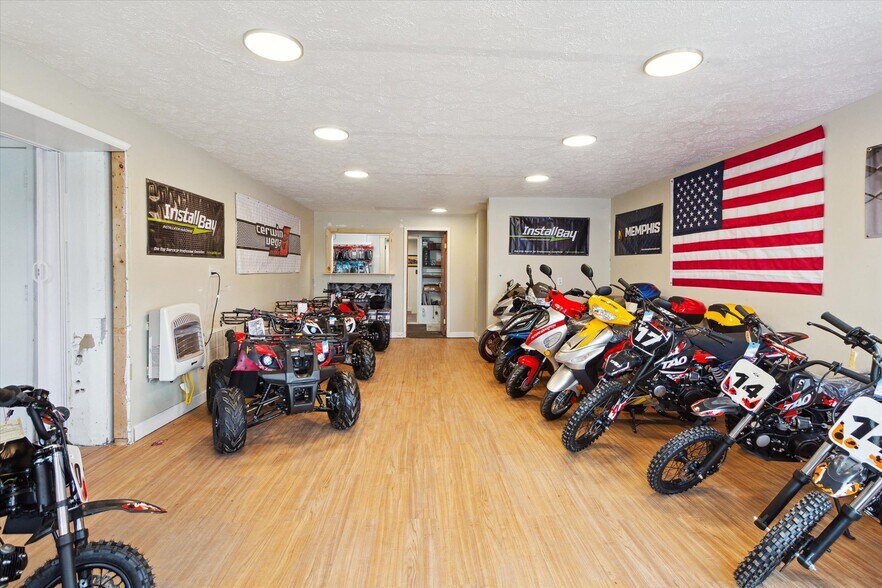 More Photos Of 3159 W Monroe Rd, Alma Freestanding For Sale