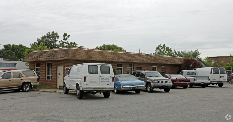 More Photos Of 1702 Southern Blvd, Virginia Beach Manufacturing For Sale