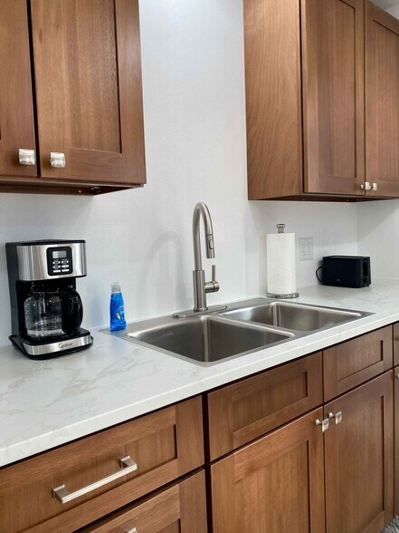 More Photos Of 605 SD Highway 25 S, De Smet Specialty For Sale