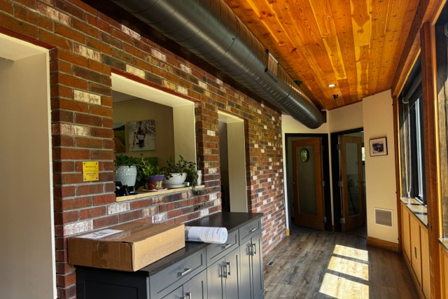 More Photos Of 478 Blair Park Rd, Williston Office For Sale