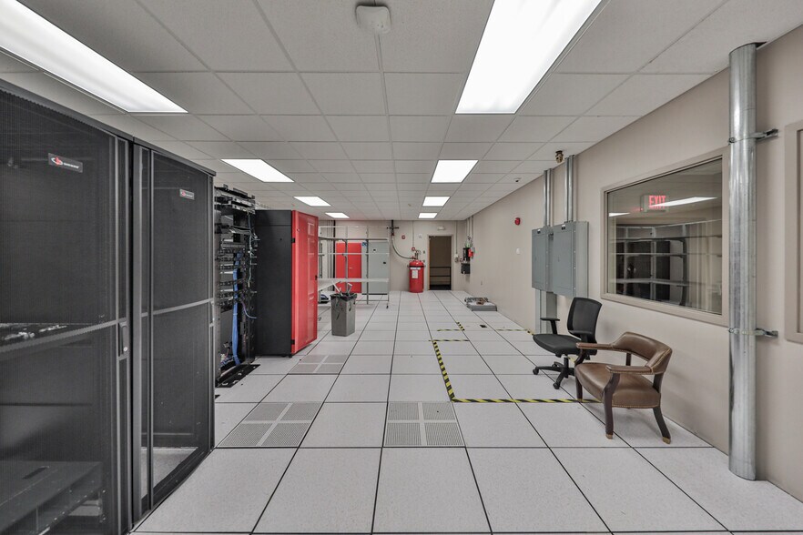 More Photos Of 2299 Brodhead Rd, Bethlehem Office For Sale