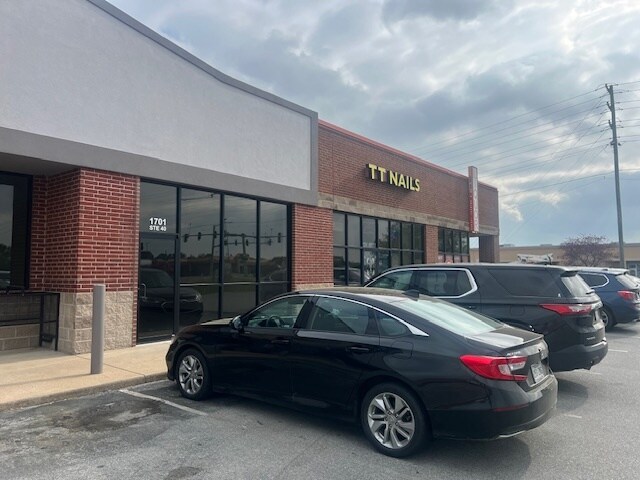 More Photos Of 1701-1703 US Hwy 412 W, Siloam Springs Unknown For Lease