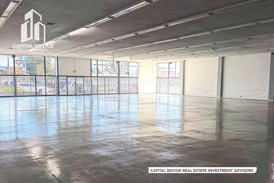 More Photos Of 13441 Hawthorne Blvd, Hawthorne Freestanding For Lease