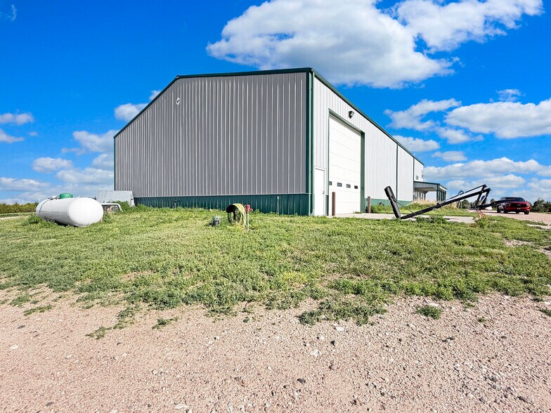 More Photos Of 39300 County Road 71, Crook Flex For Sale