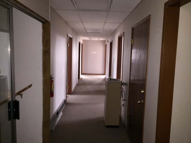 More Photos Of 8316 N Albina Ave, Portland Manufacturing For Sale