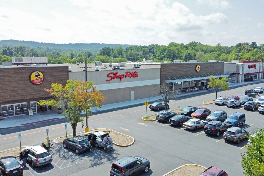 More Photos Of 111 Hulst Dr, Matamoras Unknown For Lease