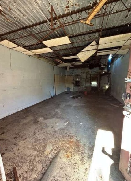 More Photos Of 701-711 W Wyoming Ave, Lockland Apartments For Sale