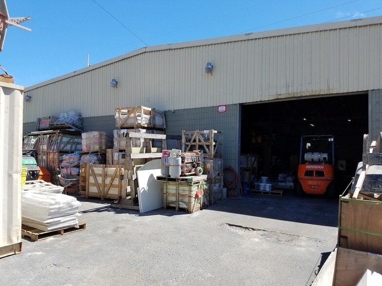 More Photos Of 2222 Kamehameha Hwy, Honolulu Warehouse For Lease