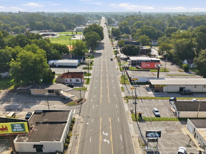 More Photos Of 1513 W Vernon Ave, Kinston General Retail For Lease