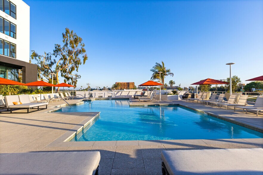 More Photos Of 4353 Park Blvd, San Diego Apartments For Lease