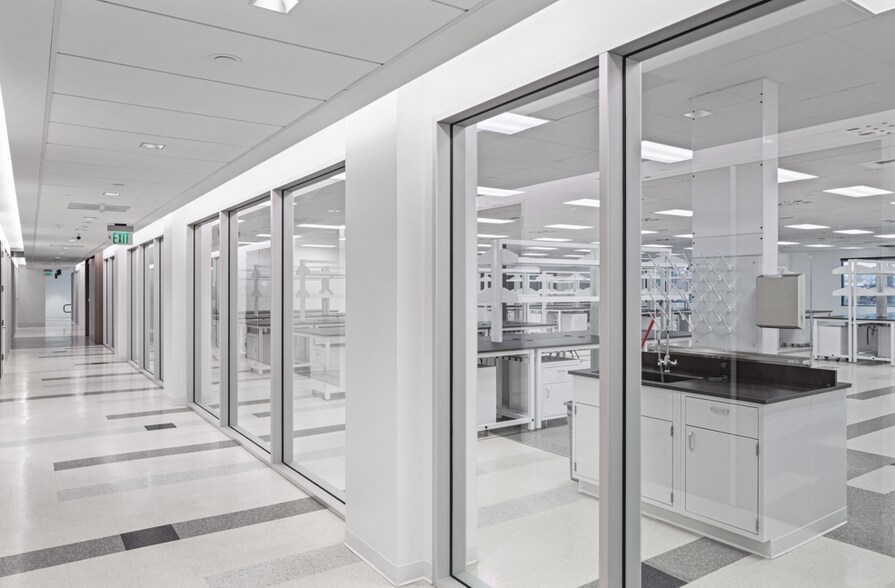 More Photos Of 9980 Huennekens St, San Diego Unknown For Lease