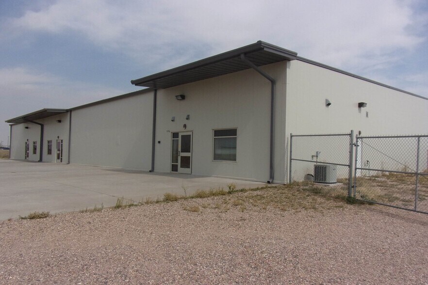 More Photos Of 6645 Swan Ct, Cheyenne Warehouse For Lease