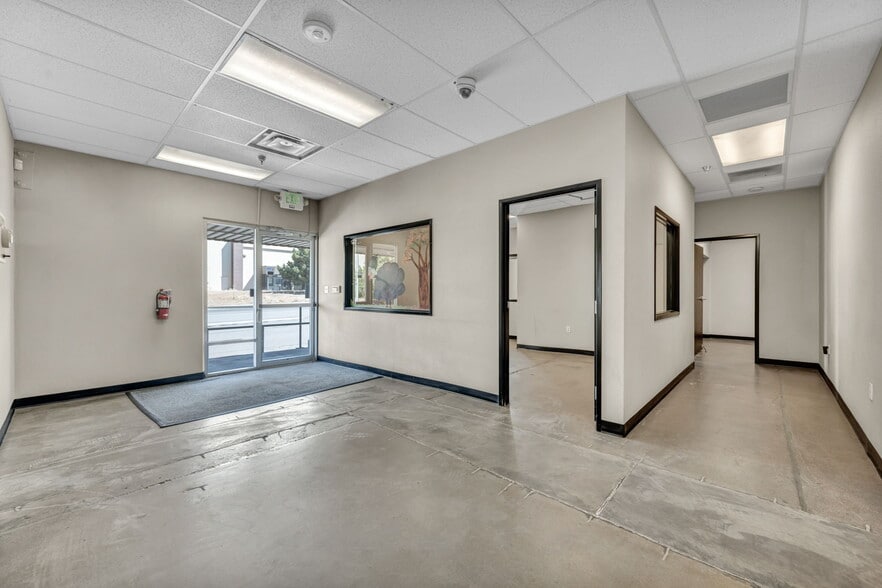 More Photos Of 400 E Parr Blvd, Reno Distribution For Lease