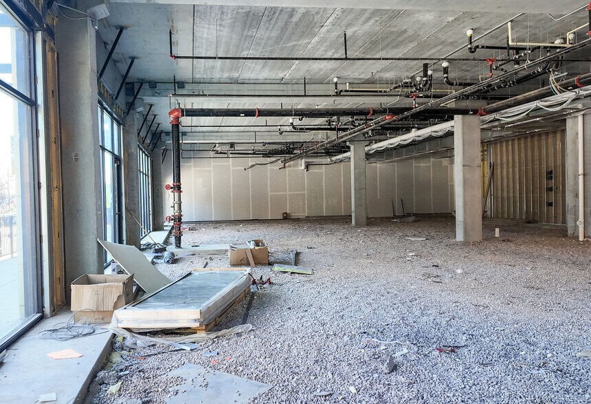 More Photos Of 525 E Saint Joseph St, Rapid City Hotel For Lease