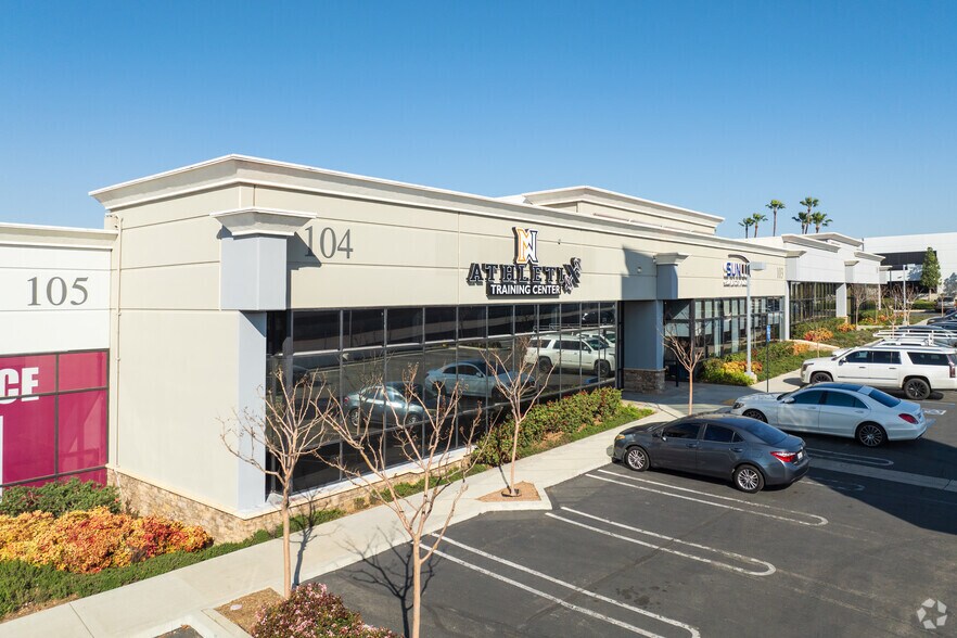 More Photos Of 2410 Wardlow Rd, Corona Freestanding For Lease