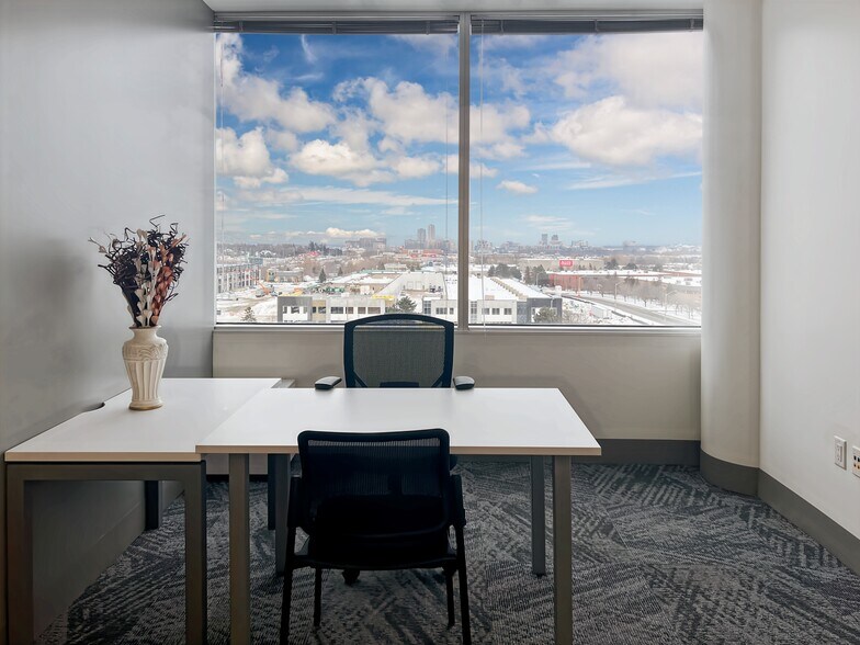 More Photos Of 675 Cochrane Dr, Markham Coworking Space
