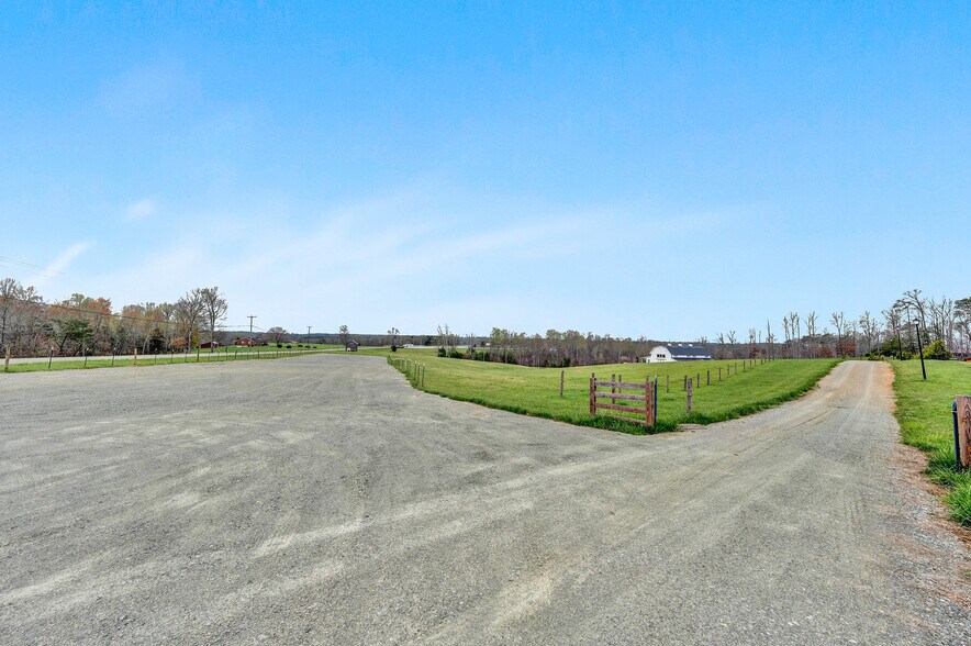 More Photos Of 9945 Brooks Mill Rd, Burnt Chimney Specialty For Sale