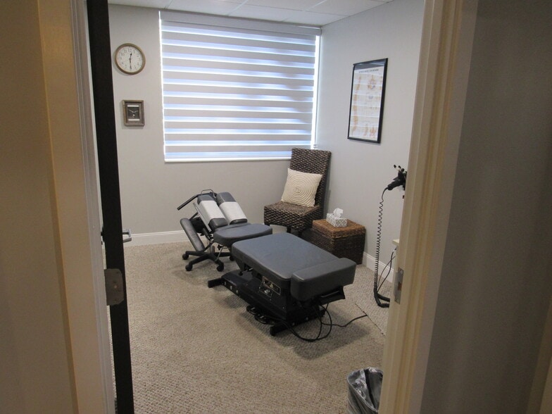 More Photos Of 595 W Granada Blvd, Ormond Beach Medical For Sale