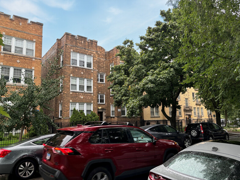 Primary Photo Of 4948-4950 N Christiana Ave, Chicago Apartments For Sale