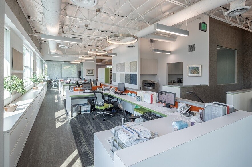 More Photos Of 9205 Research Dr, Irvine Loft Creative Space For Sale