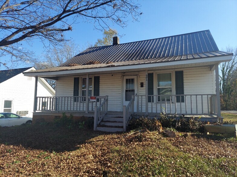 More Photos Of 17 Curry St, Lexington Apartments For Sale