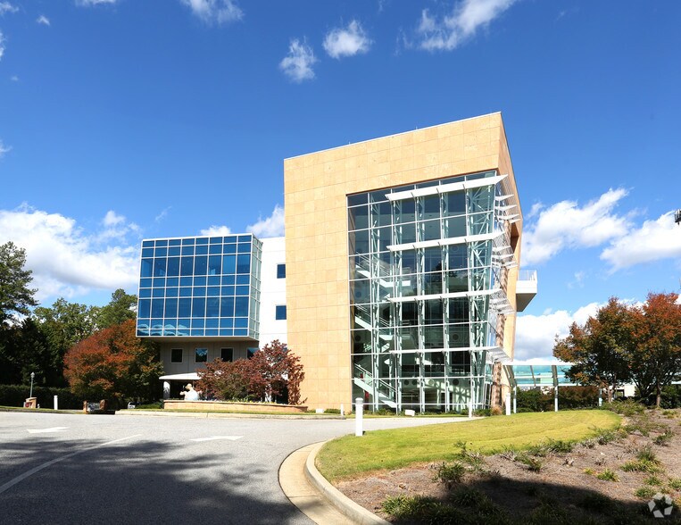 More Photos Of 6285 Barfield Rd NE, Atlanta Office For Lease