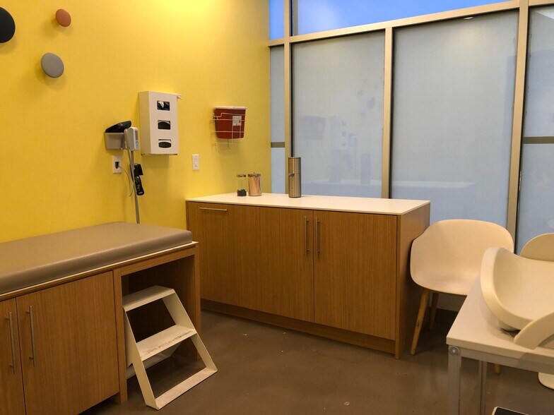 More Photos Of 677 Atlantic Ave, Brooklyn Apartments For Lease