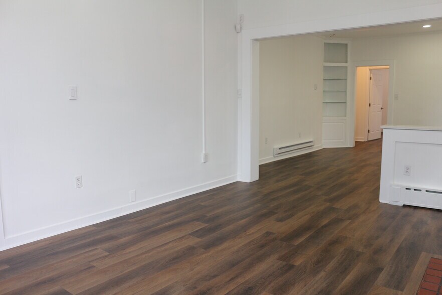 More Photos Of 725 Penn Ave, West Reading Storefront For Lease