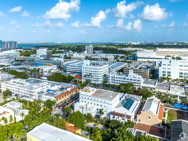 More Photos Of 605 Lincoln Rd, Miami Beach Office Residential For Lease