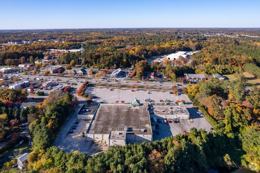 More Photos Of 1436 N Main St, Fuquay Varina Unknown For Lease