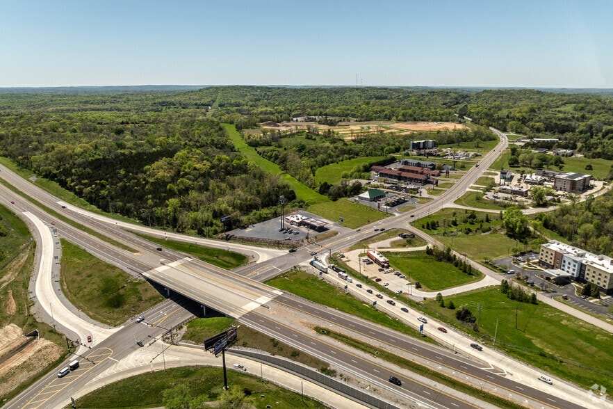 More Photos Of 1540 Bear Creek Pike, Columbia Land For Sale