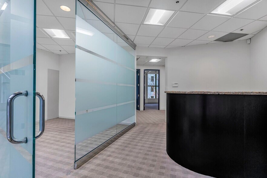 More Photos Of 1670 Riviera Ave, Walnut Creek Office Residential For Lease