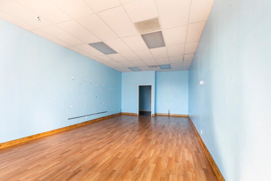 More Photos Of 16320-16334 S Western Ave, Gardena Unknown For Lease