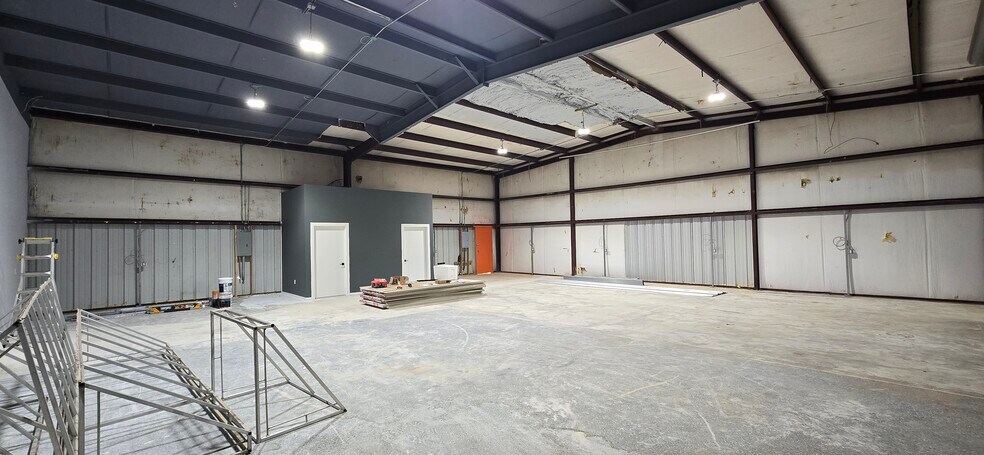 More Photos Of 7301 FM 1488, Magnolia Office For Lease