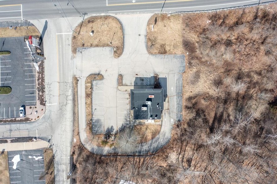 More Photos Of 641 Norwich New London Tpke, Uncasville Fast Food For Sale